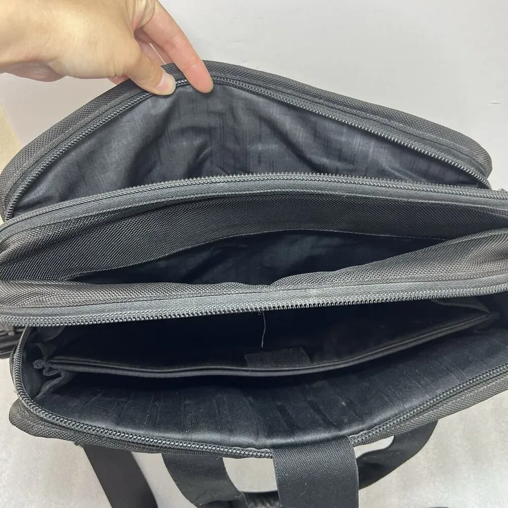 TUMI Alpha Expandable Organizer Briefcase Laptop Bag Black  26141 DH